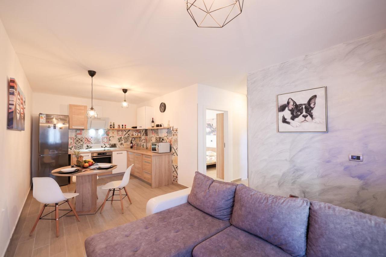 Appartement Coco à Pirovac Extérieur photo